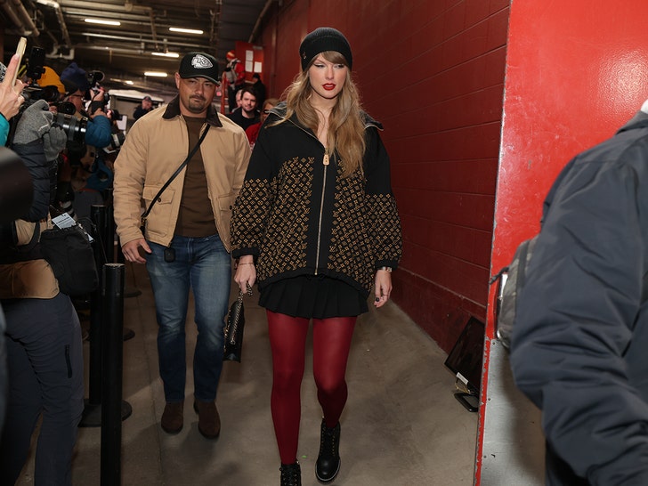 Taylor Swift Arrives to AFC Convention Championship Recreation Towards Payments