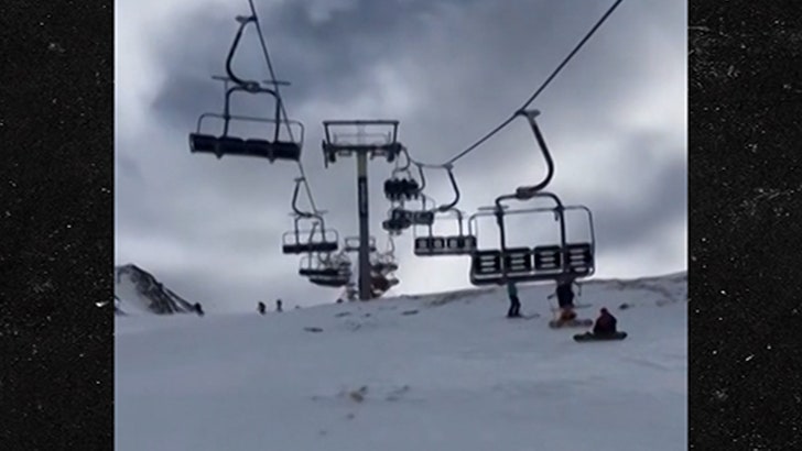 Ski Carry Collapse in Spain Leaves A number of Badly Harm, Harrowing Video Reveals Aftermath
