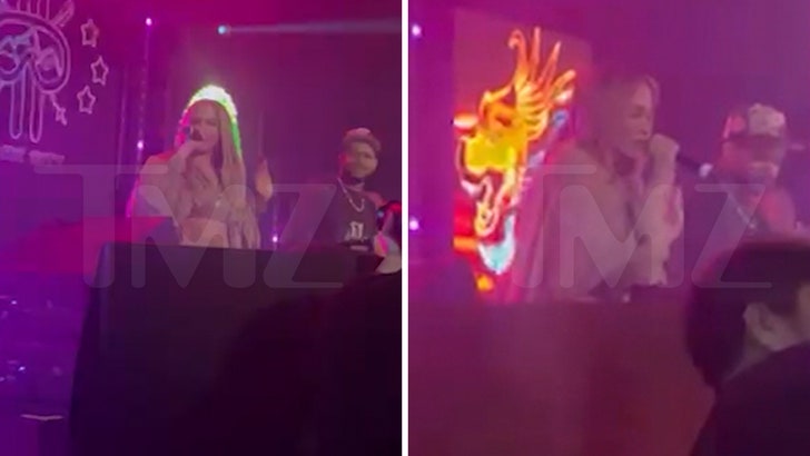 Jennifer Lopez Performs Her Music ‘All I Have’ at Park Metropolis Get together