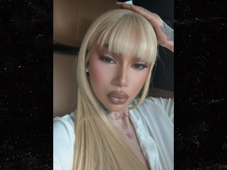 Bhad Bhabie Seems Unrecognizable in New Snaps With Blonde Bangs, Make-up