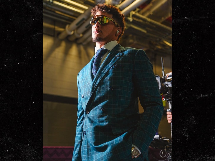 Patrick Mahomes Arrives to Tremendous Bowl LIX in Eagles Colours