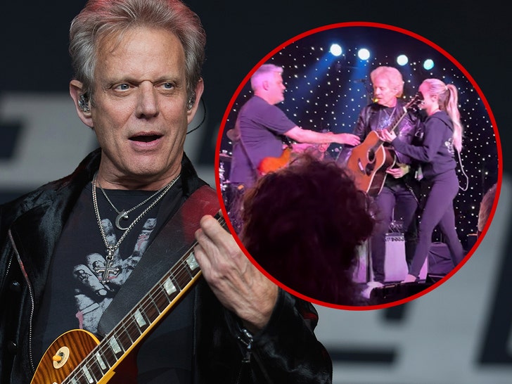 Eagles Guitarist Don Felder Suffers Medical Occasion Onstage
