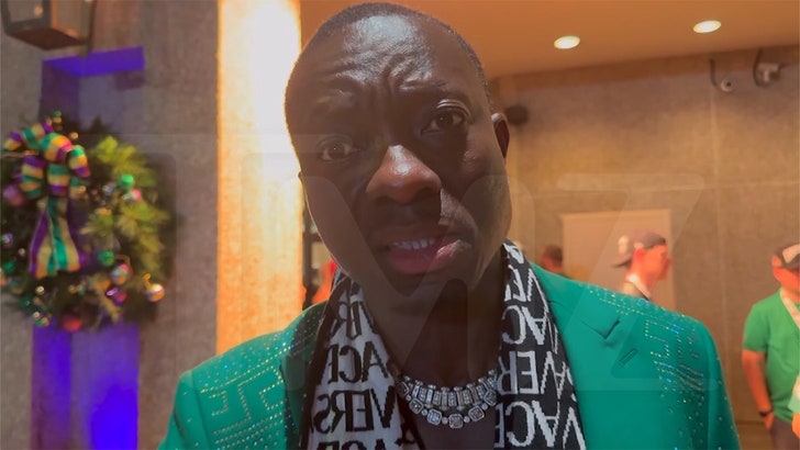 Kendrick Lamar Halftime Present Left Michael Blackson Underwhelmed