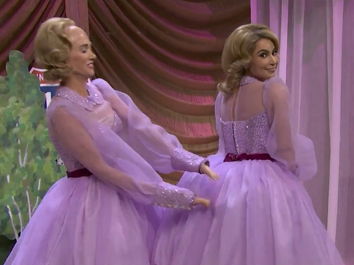 Kristen Wiig Performs Kim Kardashian’s Butt Like Bongos on ‘SNL50’