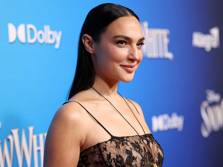 Gal Gadot, Rachel Zegler Look Pleased at ‘Snow White’ Premiere Regardless of Controversies