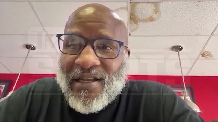 George Foreman’s Former Opponent Remembers Boxer as ‘Mild Large,’ ‘Nice Individual’