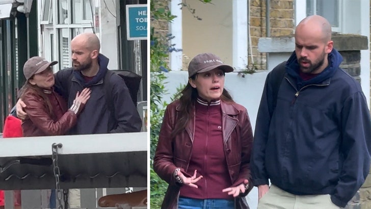 ‘White Lotus’ Star Aimee Lou Wooden Breaks Down in Tears After ‘SNL’ Parody