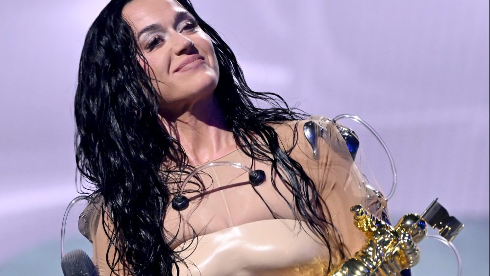Katy Perry Goes to Area: Watch On-line