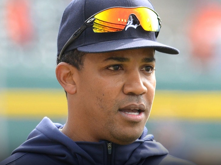 Ex-MLB Star Octavio Dotel Rescued From Rubble After Nightclub Roof Collapses