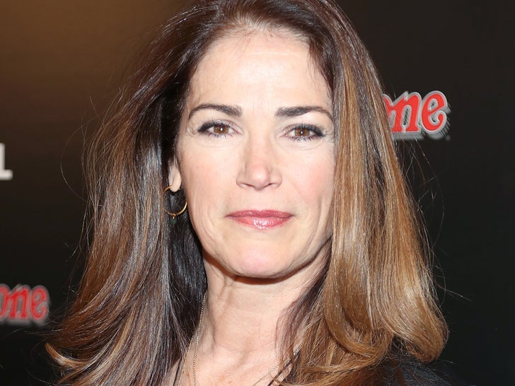 Kim Delaney Sends Like to Husband After Alleged Home Violence Incident