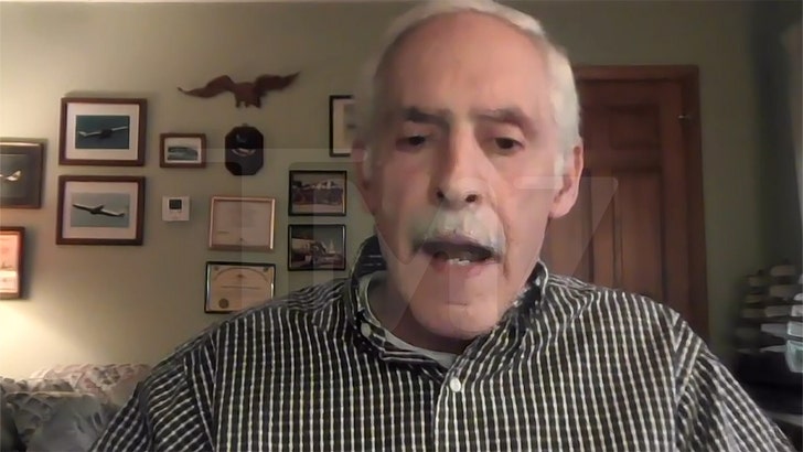 Retired Airline Pilot Voices Security Considerations About Newark Airport