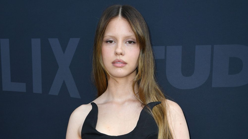 Mia Goth Joins Shawn Levy’s ‘Star Wars: Starfighter’ Alongside Ryan Gosling