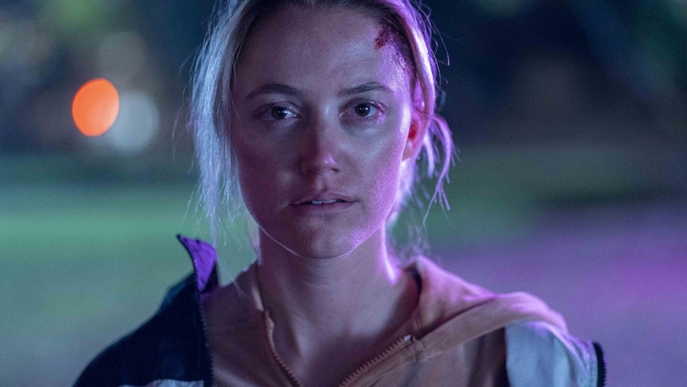 Maika Monroe Underserved by Tiresome Neo-Noir
