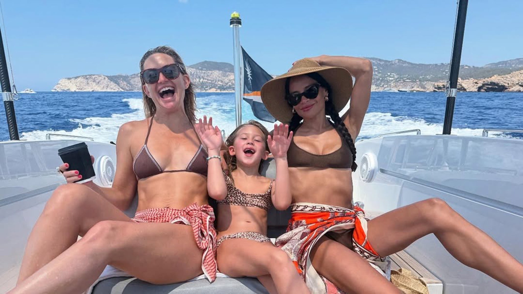 Kate Hudson Retains European Trip Vibes Going with Household and Buddies in Spain