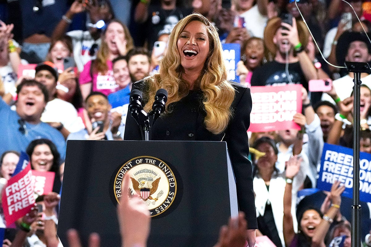 Donald Trump blatantly lies that Beyoncé was paid $11 million to endorse Kamala Harris – Socialite Life