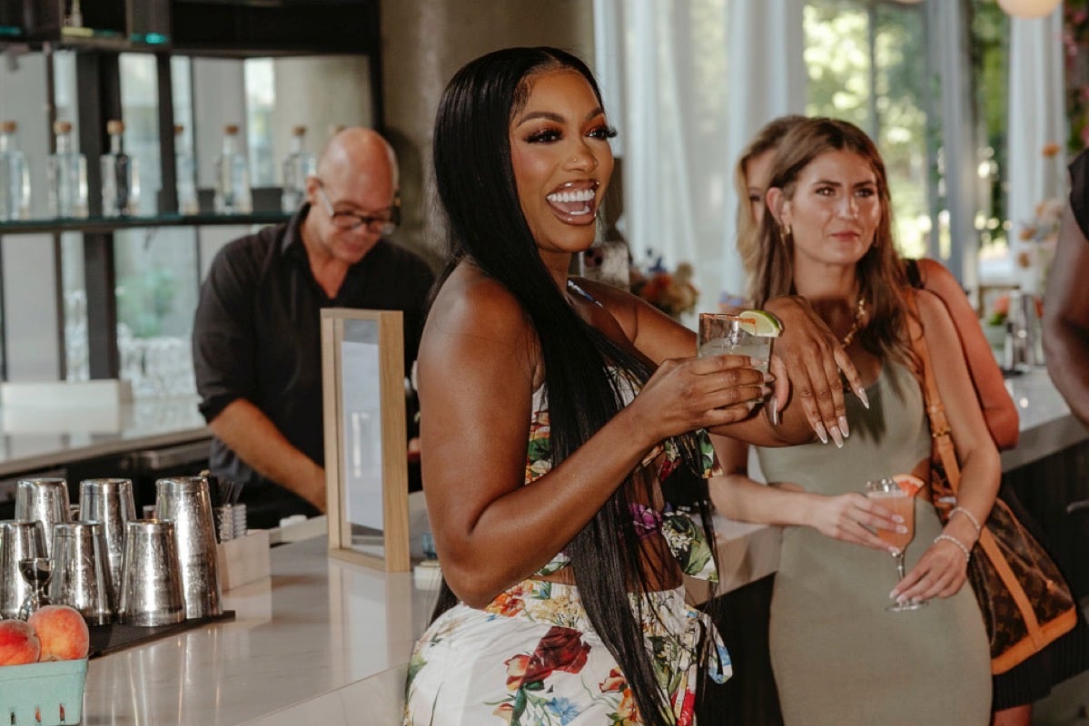 Porsha Williams serves up Summer with the Peach! Please Margarita Kit & Altos Tequila – Socialite Life