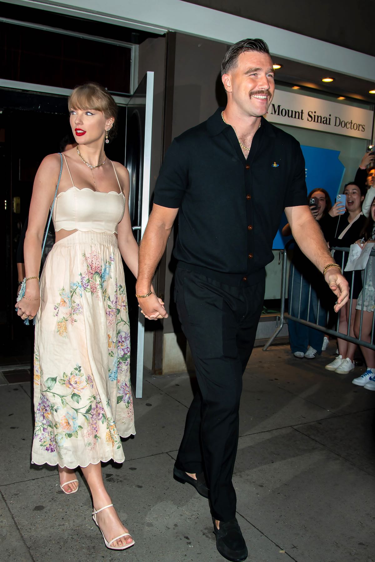 Taylor Swift and Travis Kelce are engaged – Socialite Life